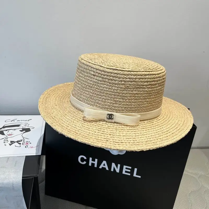 Chanel top hat dx139
